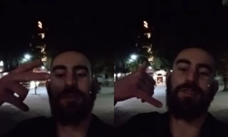 I riu sulmon me gurë bashkinë në Korçë dhe filmon gjithçka ‘live’! Shkak, aksioni për lirimin e hapësirave publike