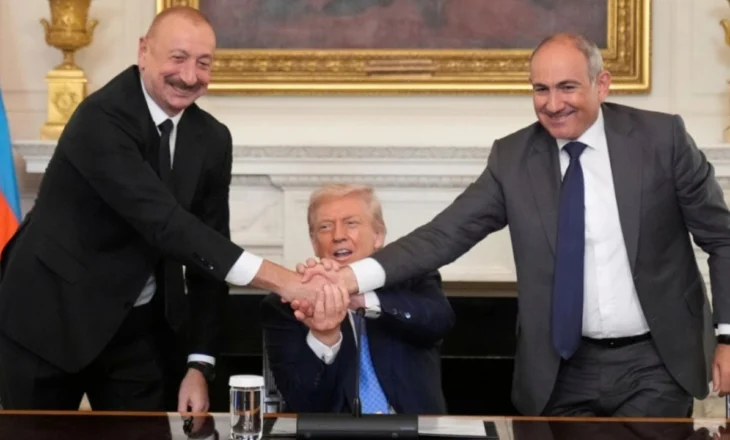Irani përshëndet marrëveshjen e paqes mes Armenisë dhe Azerbajxhanit, por kërkon të mos ketë ndërhyrje të huaj pranë kufijve