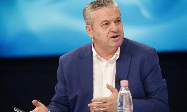Ironia e Murrizit: Në shtator do plasë “lufta e madhe” thonë, po në tetor do e bëni në…
