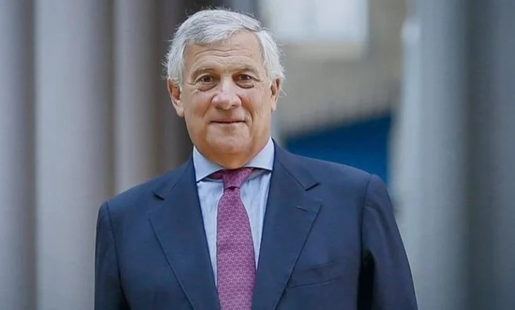 Italia e gatshme të presë samitin për paqen/ Tajani konfirmon ofertën për takim mes Trump, Putin dhe Zelensky