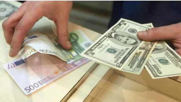 Këmbimi valutor 16 Gusht/ Me sa blihen e shiten monedhat e huaja ditën e sotme