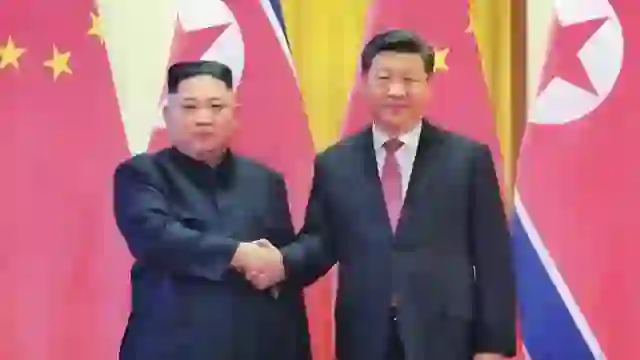 Kim Jong Un i Koresë së Veriut do t’i bashkohet Putinit në paradën ushtarake të Kinës, shumica e liderëve perëndimore nuk do të jenë të pranishëm