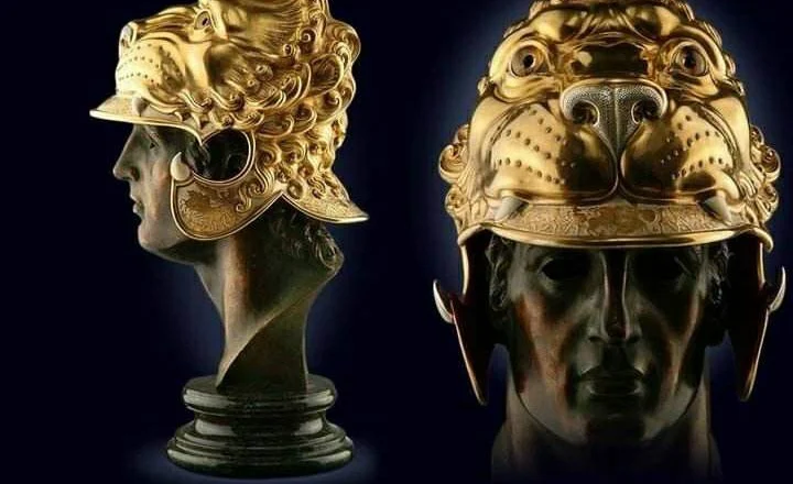 Kopje e kokës së artë – helmetës së luanit të Aleksandrit të Madh
