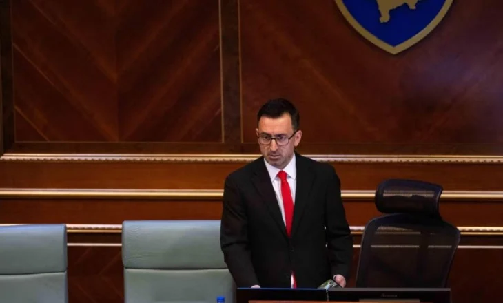 Kryetari i Kuvendit të Kosovës Basha, distancohet sërish nga artikulli kundër UÇK-së