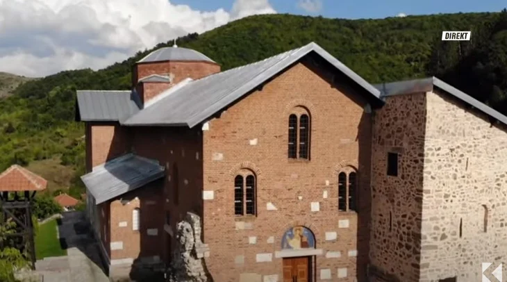 Ku gjindet dhe cila është historia e Manastirit të Banjskës