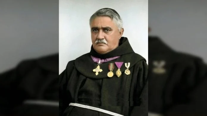 Kur Fishta ‘maskohej’ si sovjetik