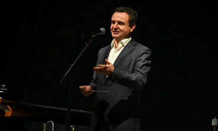 Kurti në hapjen e edicionit të tretë të festivalit “Mitrovica International Jazz”