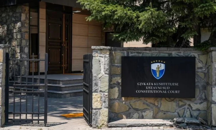 Kushtetuesja pritet të dalë me vendim për konstituimin e Kuvendit, Kurti përsërit ofertat për kompromis