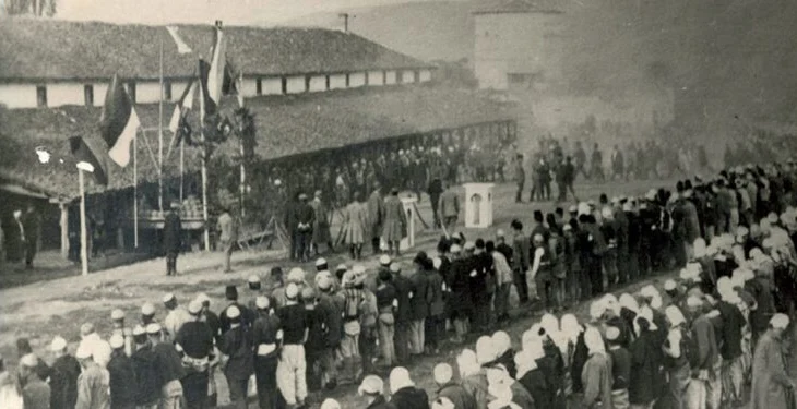 Lavdi shqiptarëve të rënë në Çanakala