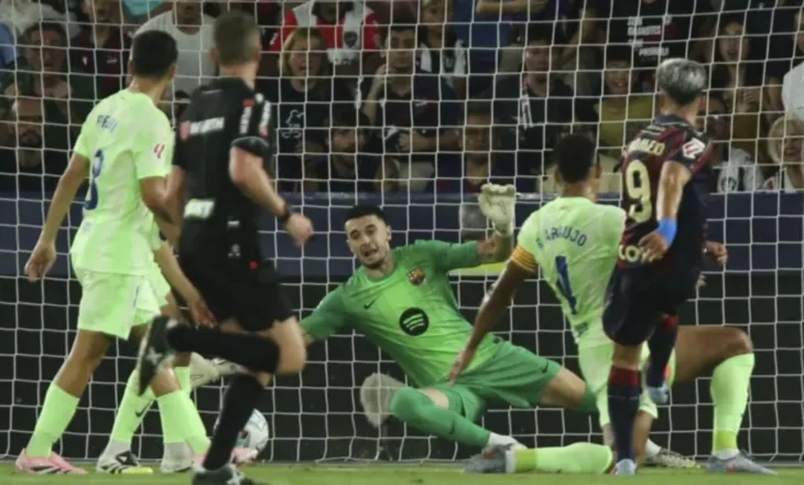 Levante “leksione” Barcelonës në pjesën e parë, katalanasit po humbin 2-0 (video)