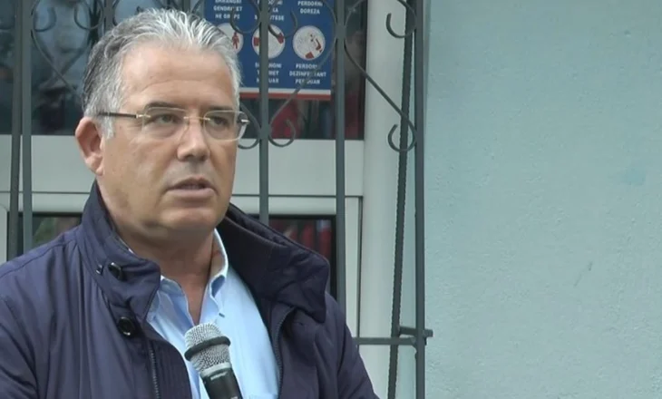 Lirohet nga burgu ish-kryetari i bashkisë së Himarës, Jorgo Goro lë qelinë pas 2 viteve izolim