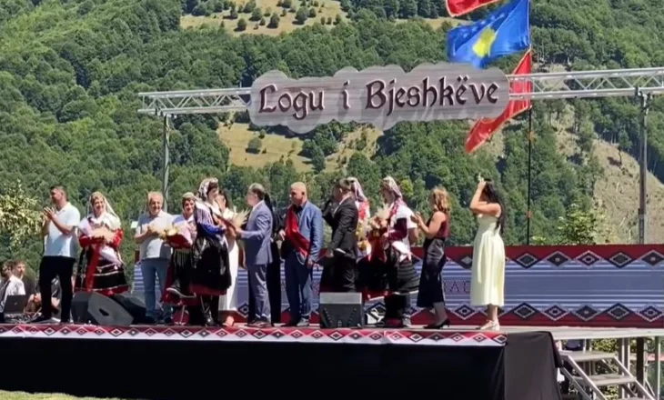 Malësorja Aurora Lumaj shpallet “Miss Bjeshka 2025”, kurorëzohet nga Presidenti, Bajram Begaj