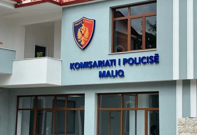 Maliq, nusja akuzon vjehrrin se ka abuzuar seksualisht me të