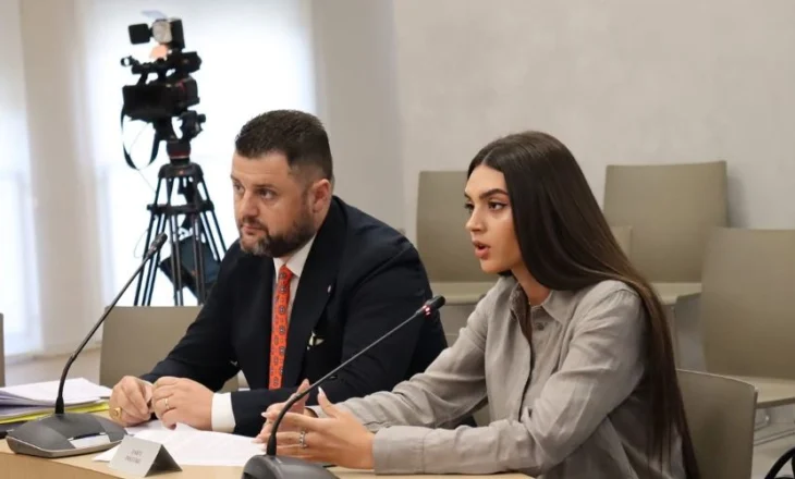 Mandati i gjashtë i PD në Durrës/ Andia Ulliri kërkon mandatin e Arjan Ndojës, vendos Kolegji Zgjedhor