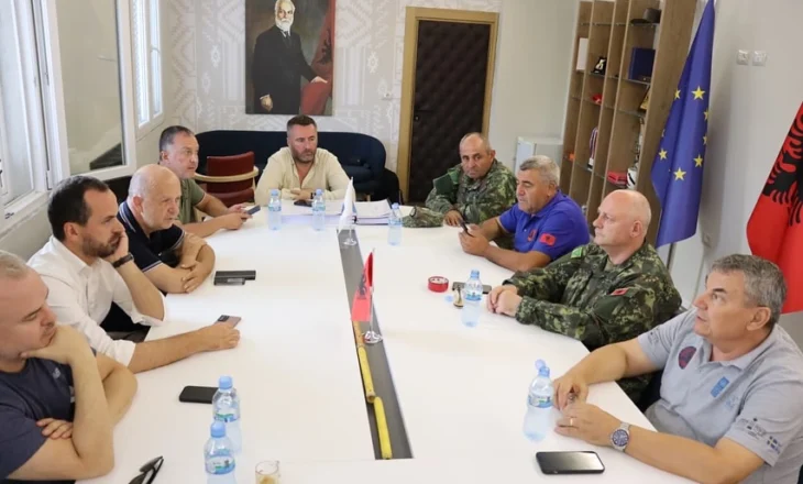 Mbahet një takim për koordinimin e masave ndaj zjarreve në njësinë Skënderbegas