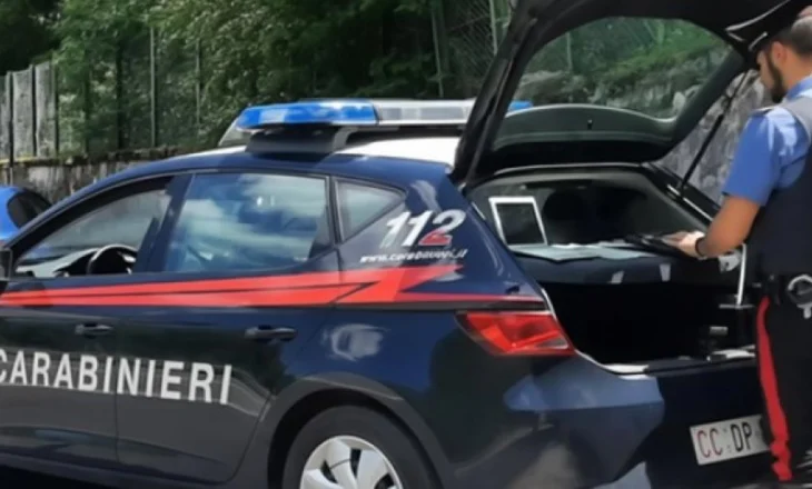 Mbante të mbyllur ish-gruan dhe dy fëmijët, arrestohet 53-vjeçari në Itali