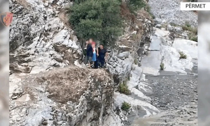 Mbetën të bllokuar në Kanionin e Langaricës,shpëtohen 14 turistë francezë e gjermanë