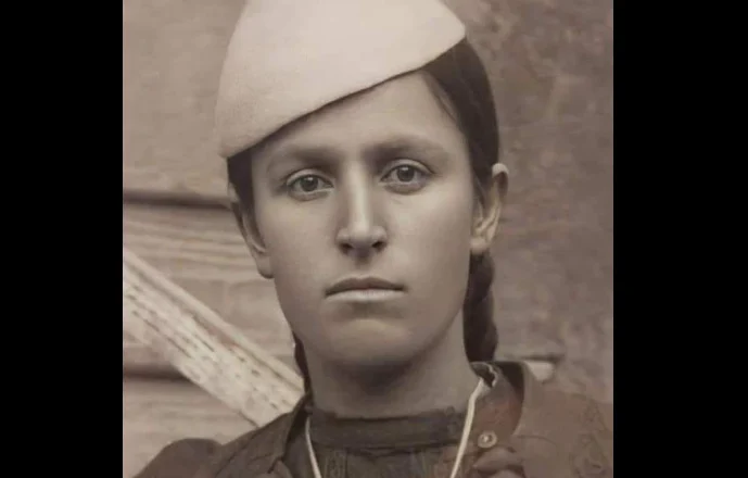 Më 1 korrik 1927 ndërroi jetë Qerime Radisheva e njohur si Shote Galica