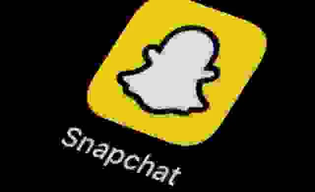 Mjekët ngrenë padi kundër Snapchat për shitjen e cigareve elektronike ilegale