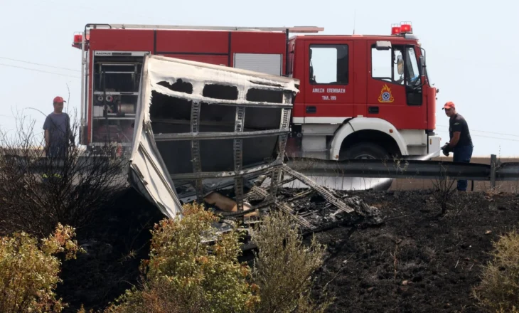 “Na kërkuan ndihmë, por s’i shpëtuam dot”, detajet rrëqethëse nga aksidenti ku humbën jetën 3 shqiptarë, po ktheheshin nga dasma