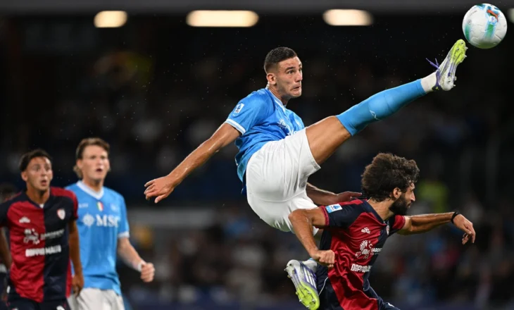 Napoli fiton në frymën e fundit, Romës i mjafton goli i Soule ndaj Pisa (video)