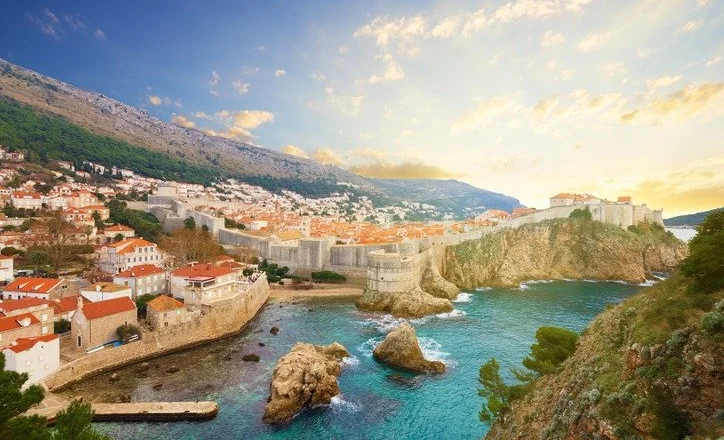 Në ditën e sotme të vitit 1358 është themeluar Republika e Raguzës/Dubrovnikut