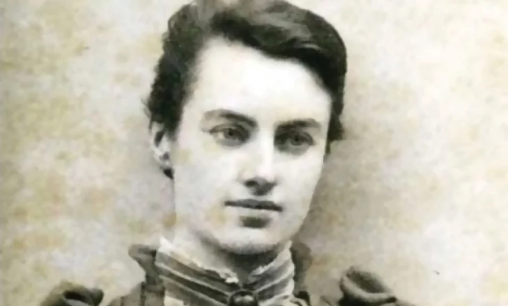 Në ditën e sotme të vitit 1944 në Londër ka ndërruar jetë Edith Durham, gruaja e cila jetën e saj ia kushtoi shqiptarëve