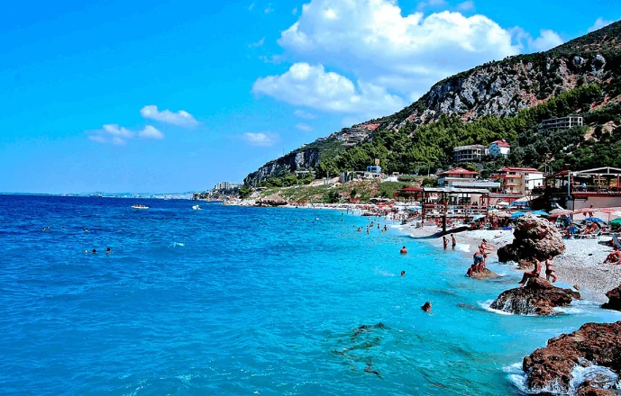 Në turizëm, pasuri s’janë tullat dhe pishinat, por turisti që rikthehet për herë të dytë