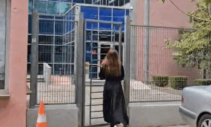 Në zbatim të masës “detyrim paraqitje”, Ajola Xoxa paraqitet në SPAK