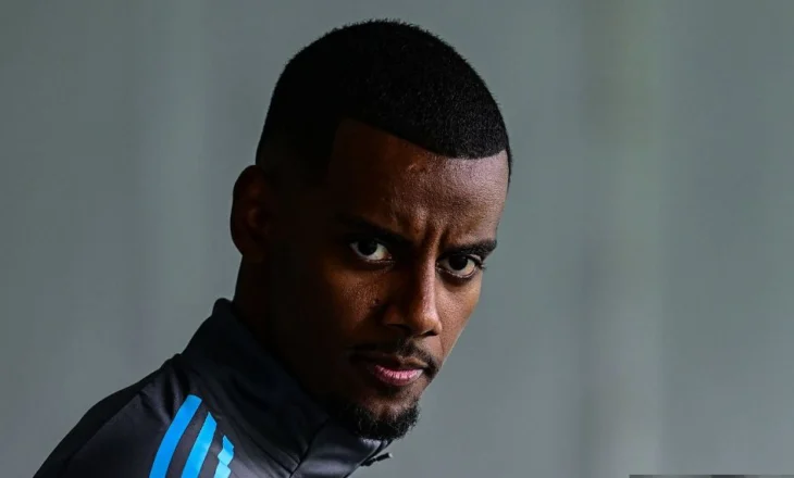 Newcastle i përgjigjet deklaratës së Alexander Isak ndërsa “Lufta verbale” vazhdon!