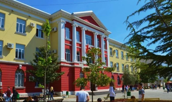 Nisin regjistrimet në Universitet për maturantët fitues, raundi i parë deri më 11 shtator