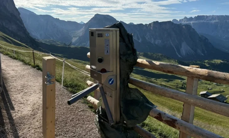 “Nuk duam më turistë Instagrami”/ Fermerët në Alpet italiane vendosin hyrje me pagesë për në mal