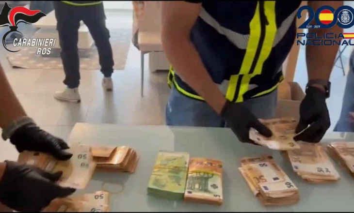 Nuk i kishte deklaruar 11 mijë euro, e pëson 57-vjeçari në Kakavijë