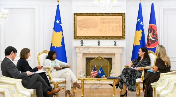 Osmani takim me të ngarkuarën me punë të SHBA në Kosovë