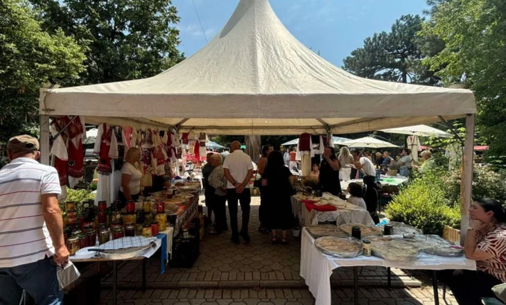 Panairi “Me zemër për diasporën” në Prishtinë: Gratë në biznes prezantojnë suksesin dhe kreativitetin e tyre