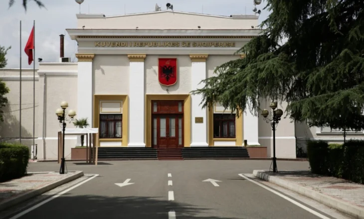 Parlamenti në pritje të KQZ-së dhe Presidentit, seanca e parë jo më vonë se 19 shtatori