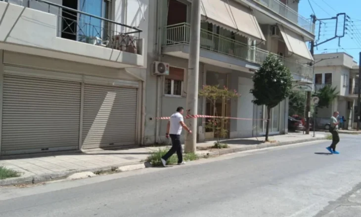 “Pashë babin të godiste mamin me thikë”, zbardhet dëshmia e njërit prej fëmijëve të 36-vjeçares
