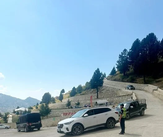 Peligrinazhi në Malin e Tomorrit/ Policia plan masash, itinerari për automjetet