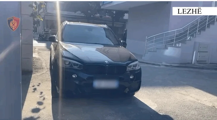 Pengoi qarkullimin duke parkuar në një zonë me fluks lëvizje, nën hetim shoferi në Lezhë