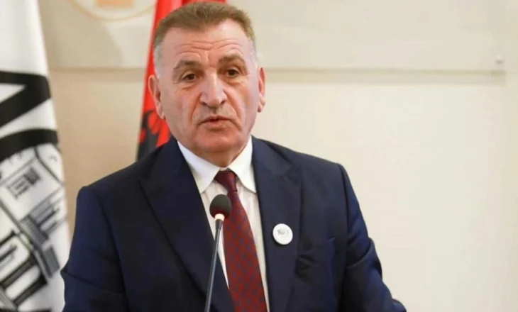 Përgjigje Ben Blushit! Arsimi i lartë nuk është privilegj lokal; strategjia duhet të jetë përgjegjësi e qeverisë, jo e biznesit