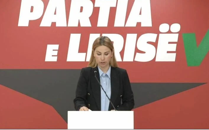 “Përpjekje për t’i mbyllur gojën opozitës”/ Reagon ashpër në akuza, PL: Qeveri e papërgjegjshme dhe abuzive