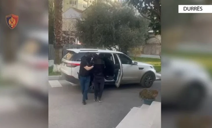 Plagosi të riun për parkimin në Hamallaj, prangoset pas 5 orësh autori (EMRI)