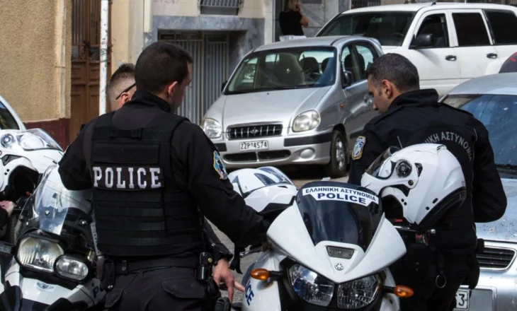“Po flet me shqiptarë”/ Si u arrestua ish-polici dhe Tiktokeri i njohur për trafik dr’oge, zbardhen detajet