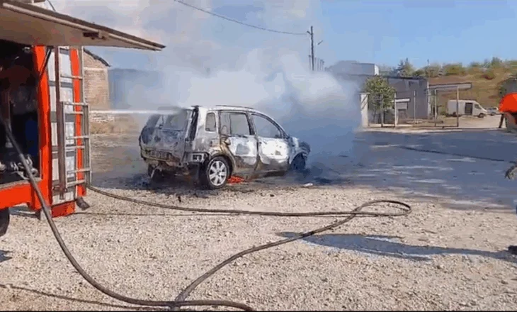 Po udhëtonte drejt Gjirokastrës, makina  shkrumbohet në mes të rrugës
