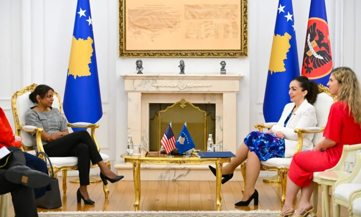 Presidentja Osmani pret në takim Anu Prattipati: SHBA mbetet aleat kyç për zhvillimin dhe integrimin e Kosovës