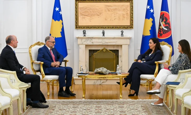 Presidentja Osmani priti Koordinatorin e ri të Kombeve të Bashkuara për Zhvillim në Kosovë, Stephen O’Malley