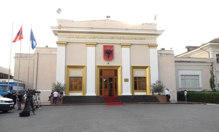 Pritet dekreti i presidentit, 72 deputetë të rinj për herë të parë në Kuvend