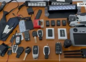 Prodhonin kanabis dhe i transportonin drejt Greqisë, zbulohen identitetet e 4 anëtarëve të grupit kriminal (Foto)