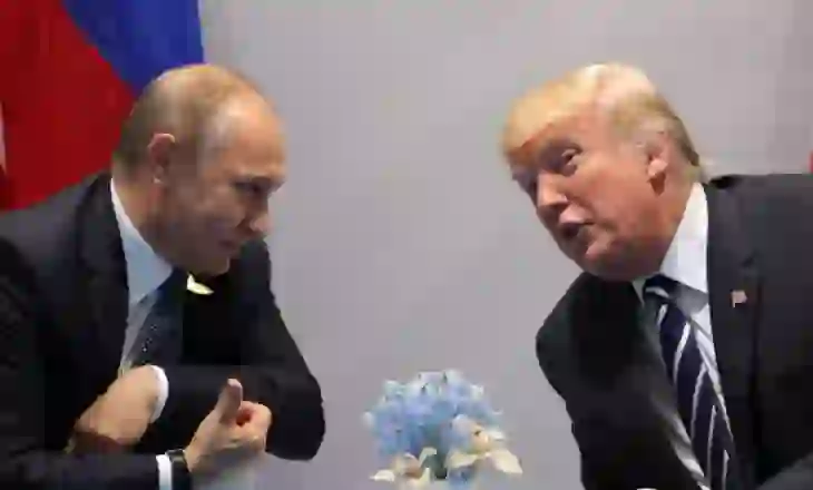 Pse po lëviz Trump nëndetëset bërthamore pas përplasjes me Medvedevin?