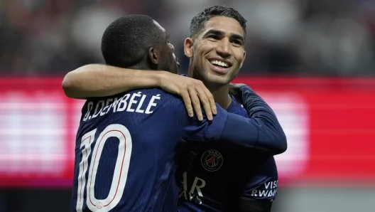 PSG, plas xhelozia për “Topin e Artë”. Al Khelaifi bën tifo për Dembélé, por Hakimi nuk pranon: E meritoj unë
